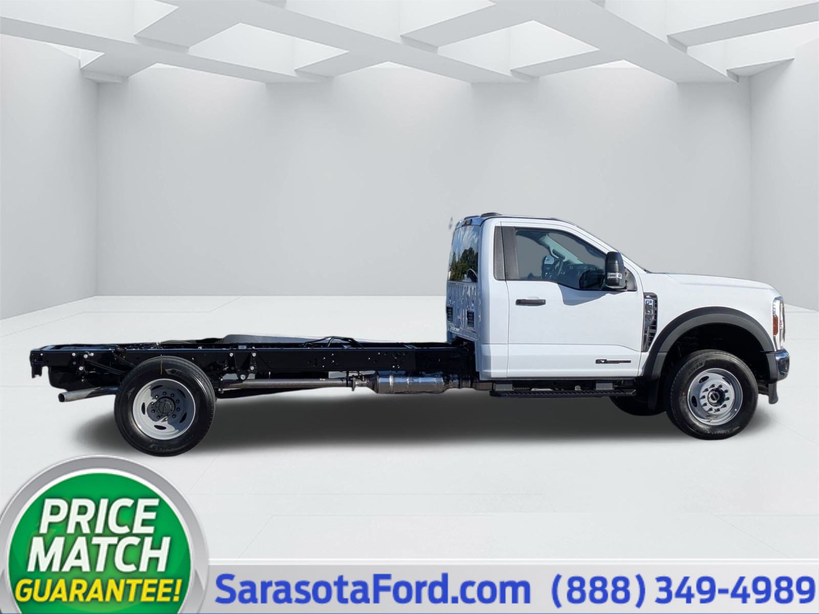 New 2025 Ford F600 4x4 Regular Cab Super Duty w/ XL Chrome Package image 1