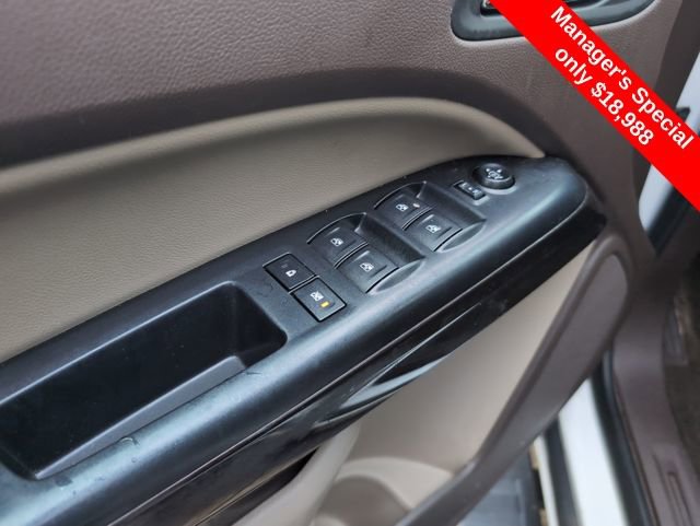 Used 2016 GMC Canyon SLT w/ Driver Alert Package image 17