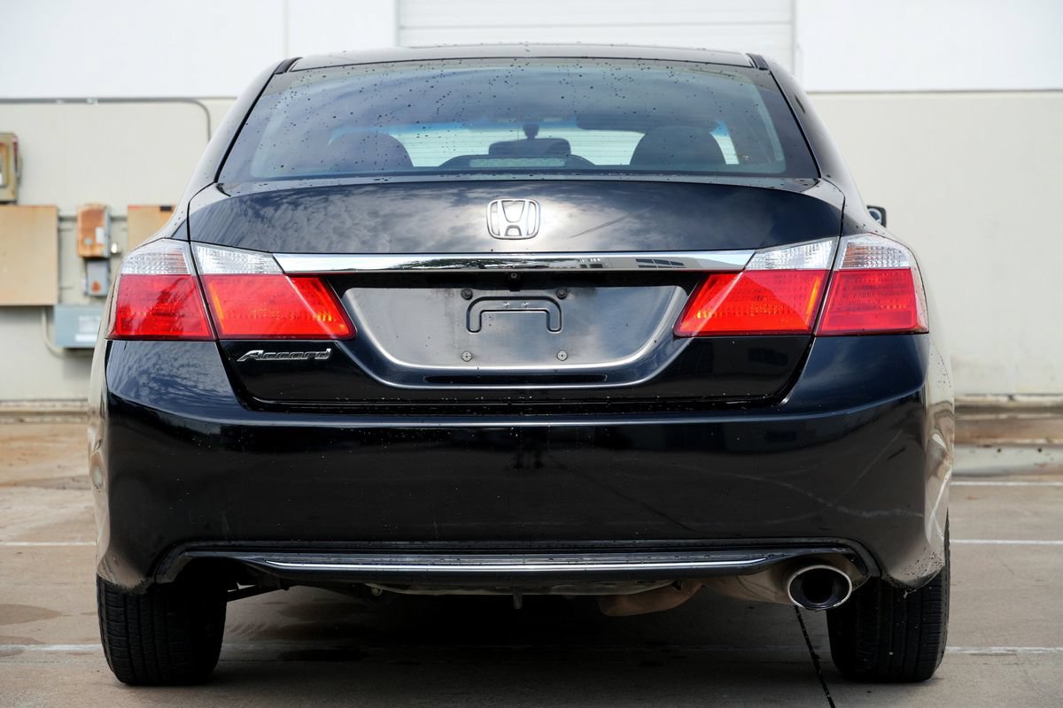 Used 2015 Honda Accord LX image 15