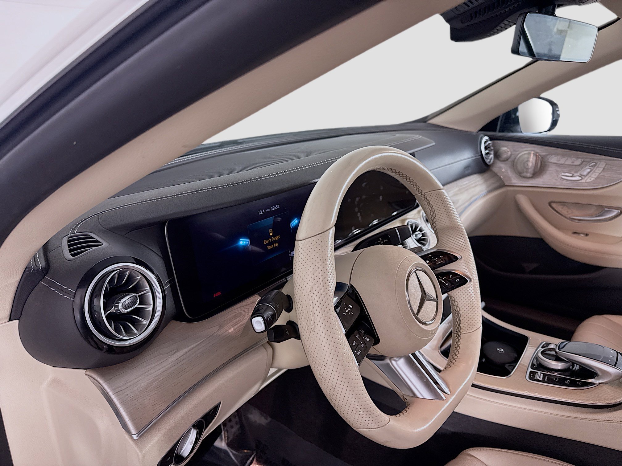 Used 2022 Mercedes-Benz E 450 Cabriolet image 23