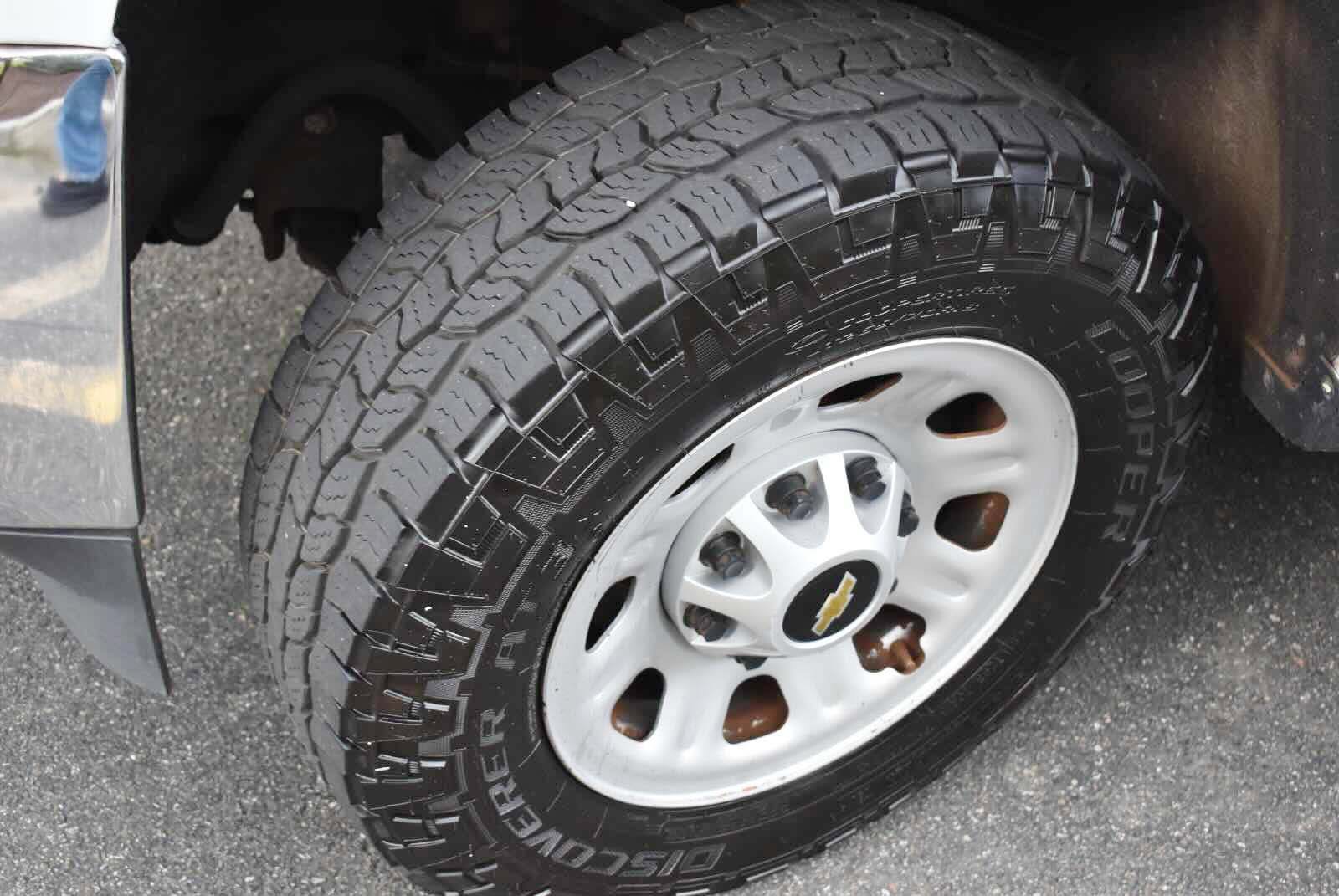 Used 2018 Chevrolet Silverado 3500 W/T RWD image 34