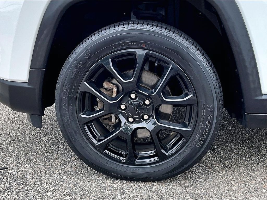 Used 2022 Jeep Compass Latitude AWD/4WD image 7