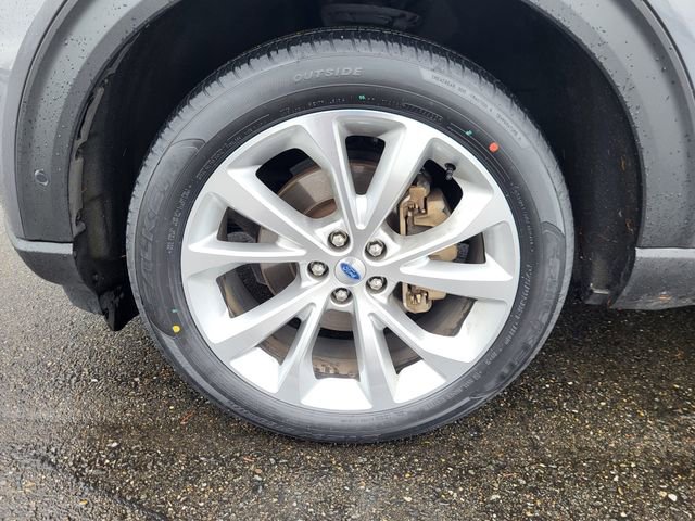 Used 2022 Ford Explorer Platinum w/ Equipment Group 601A image 12