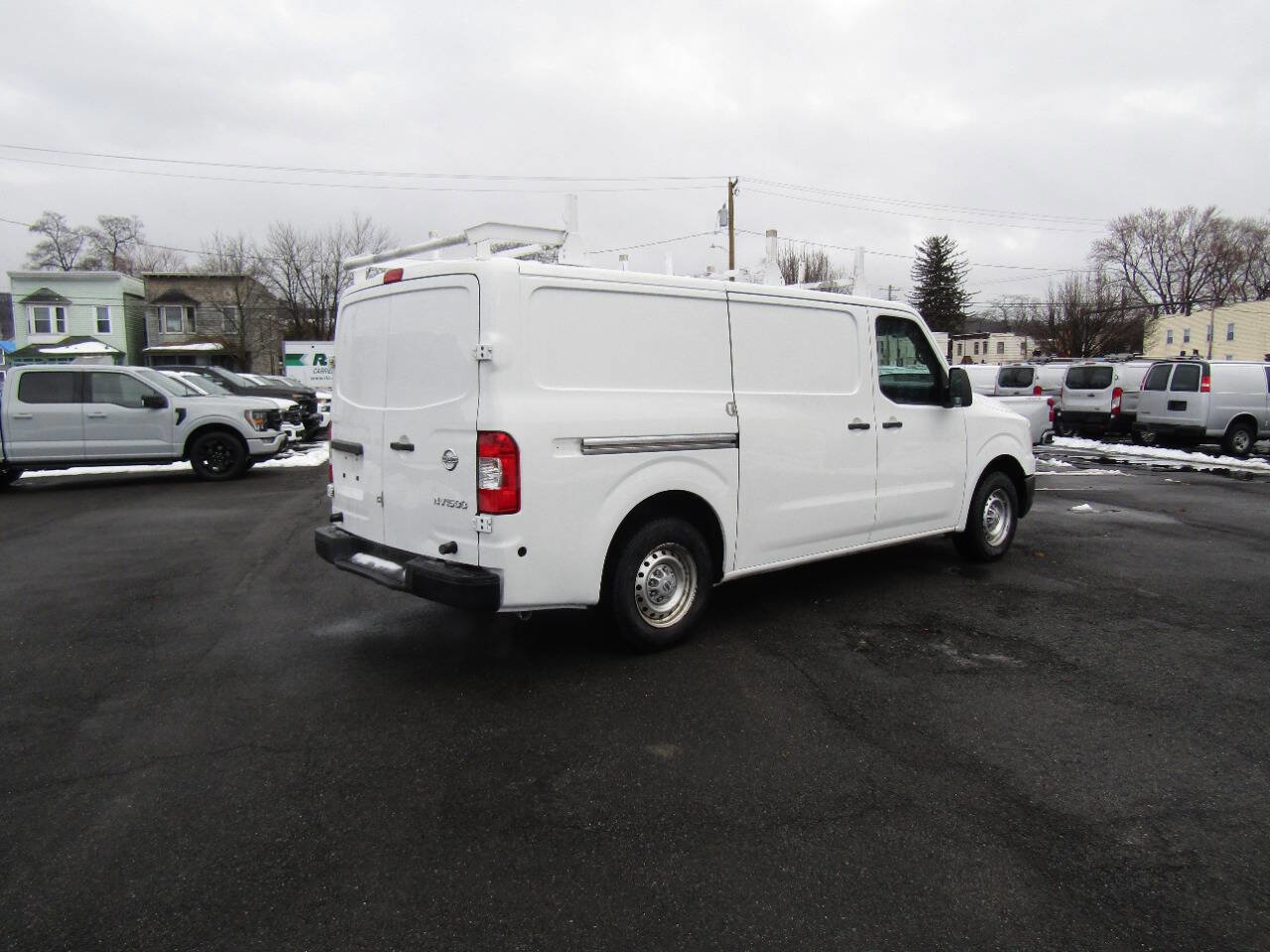 Used 2019 Nissan NV 1500 S image 30