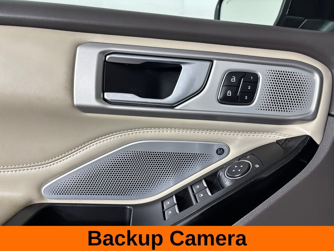 Used 2021 Ford Explorer Platinum w/ Equipment Group 601A AWD/4WD image 12