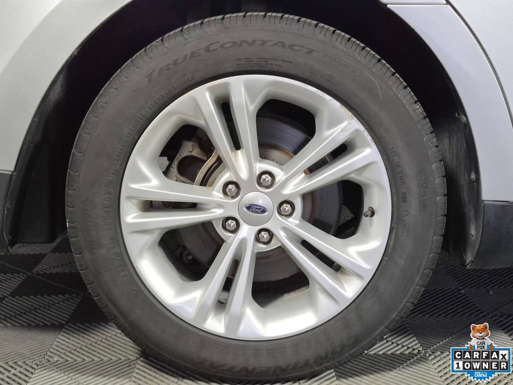 Used 2018 Ford Taurus SE FWD image 26