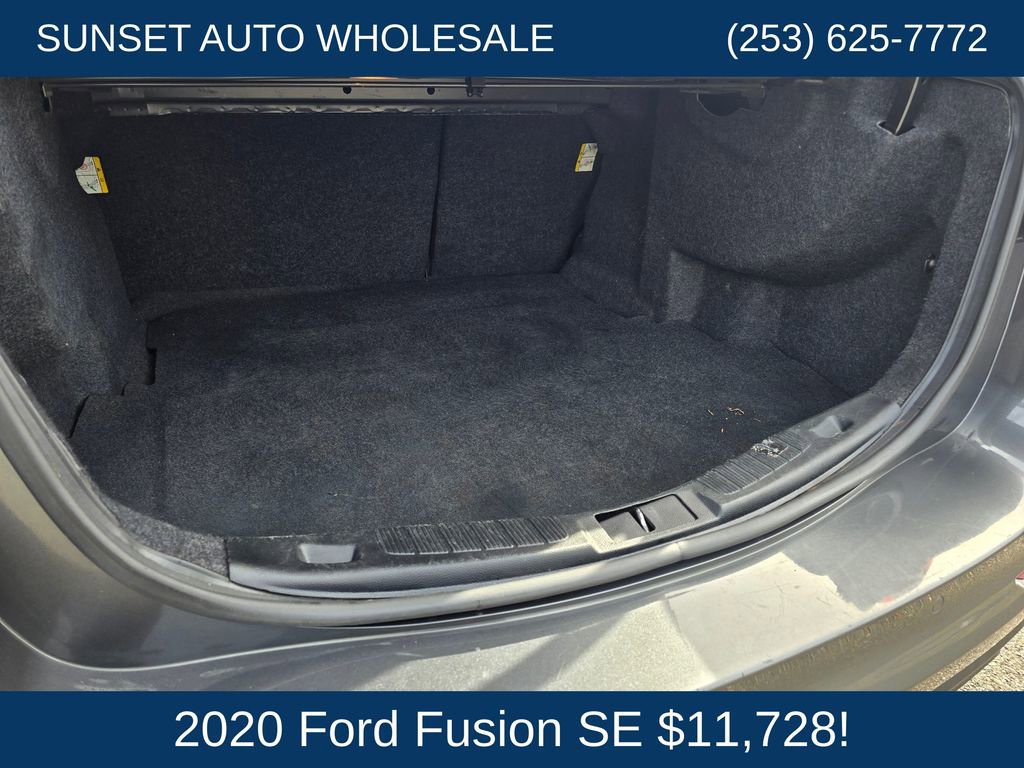 Used 2020 Ford Fusion SE FWD image 24