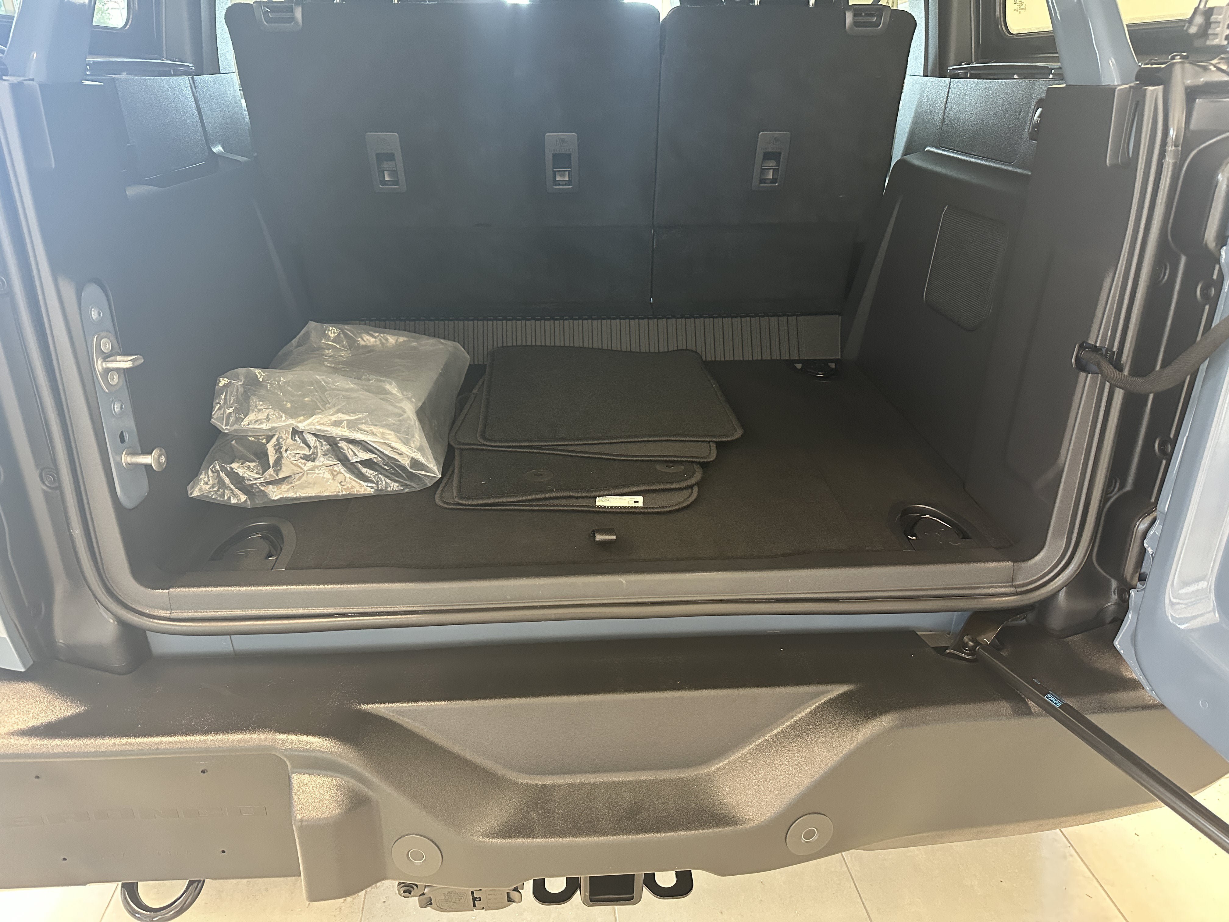 Used 2023 Ford Bronco Wildtrak AWD/4WD image 9