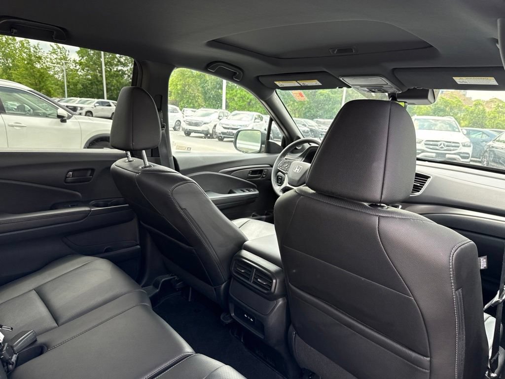 Used 2024 Honda Passport EX-L image 34
