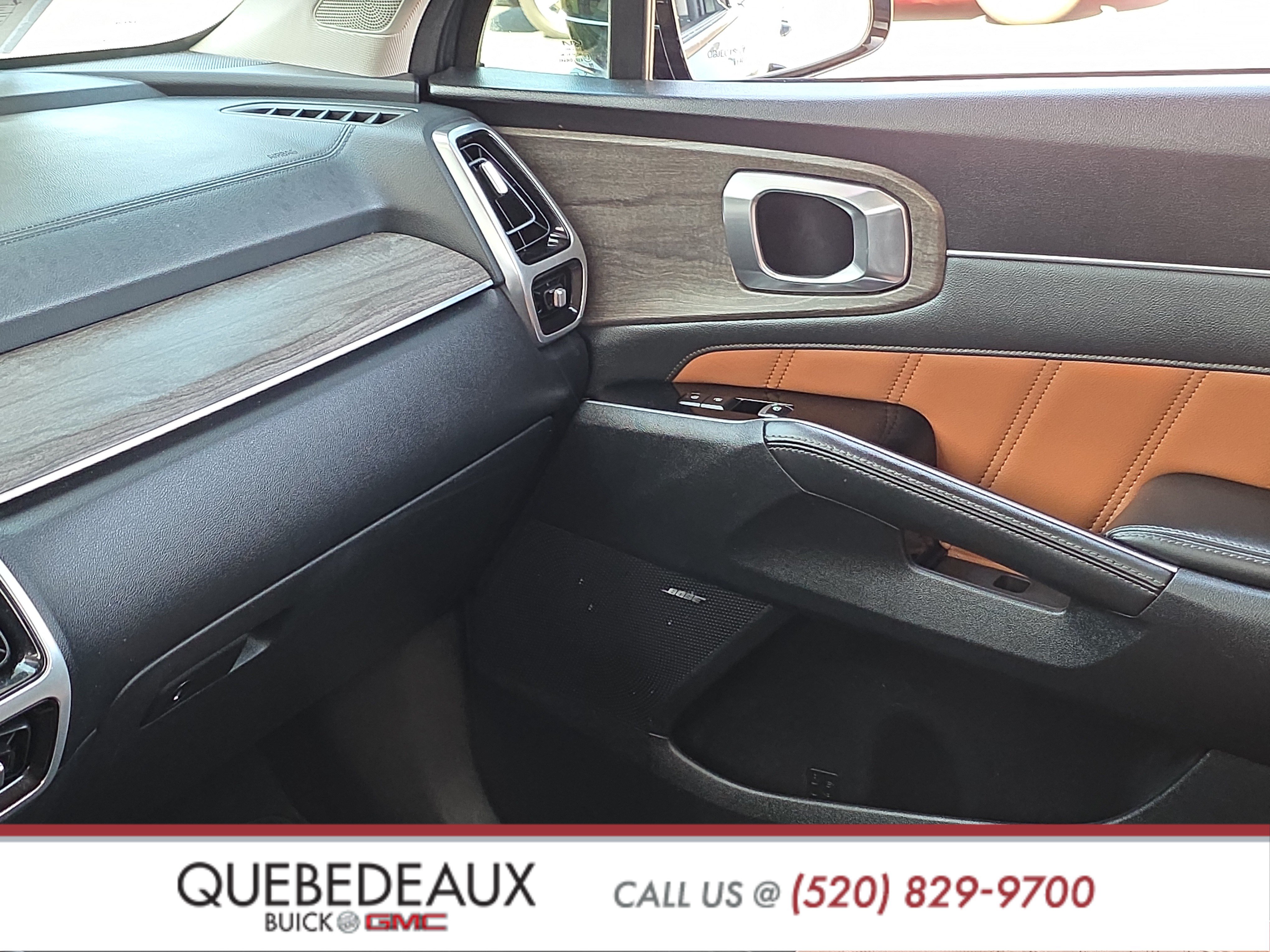 Used 2022 Kia Sorento SX Prestige w/ Rust Color Package AWD/4WD image 25