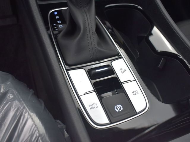 Used 2025 Hyundai Santa Cruz SE FWD image 16