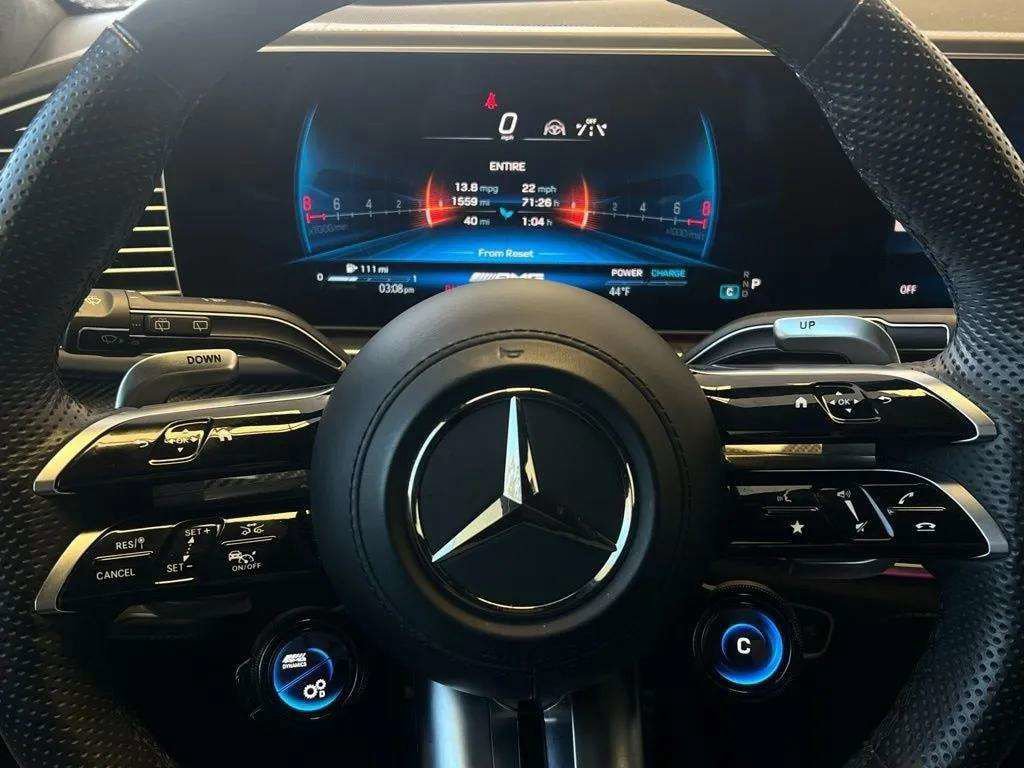 Used 2024 Mercedes-Benz GLS 63 AMG 4MATIC image 33