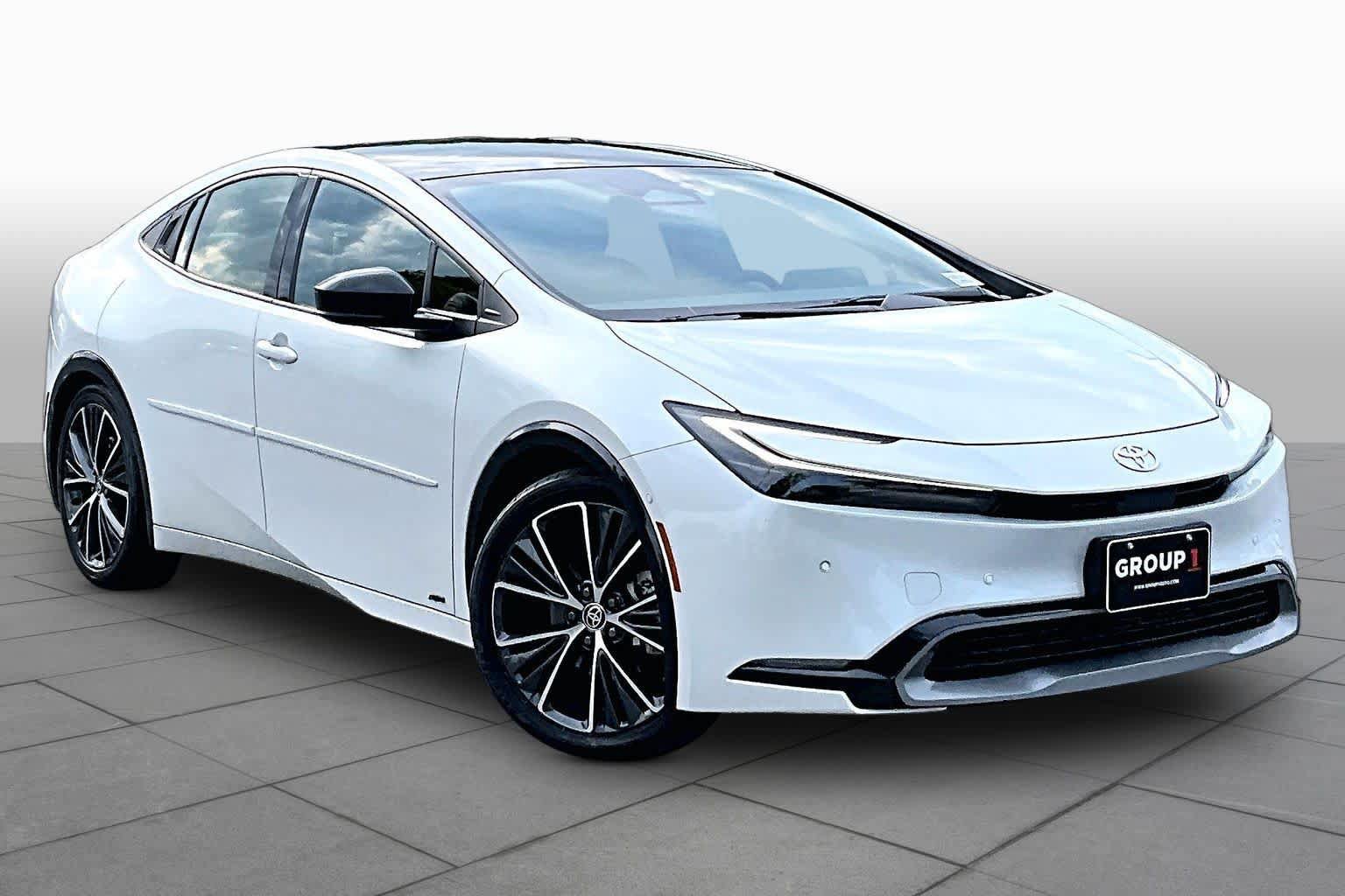 Used 2023 Toyota Prius Limited w/ Limited Premium Package AWD/4WD image 3