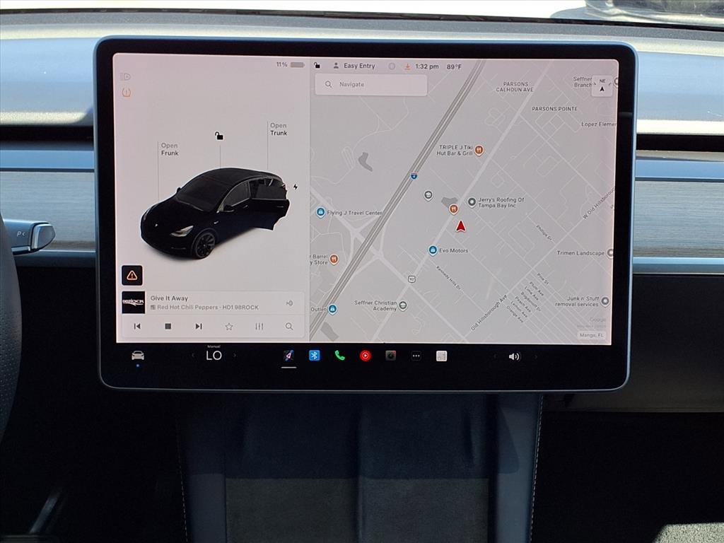 Used 2021 Tesla Model Y Long Range image 24