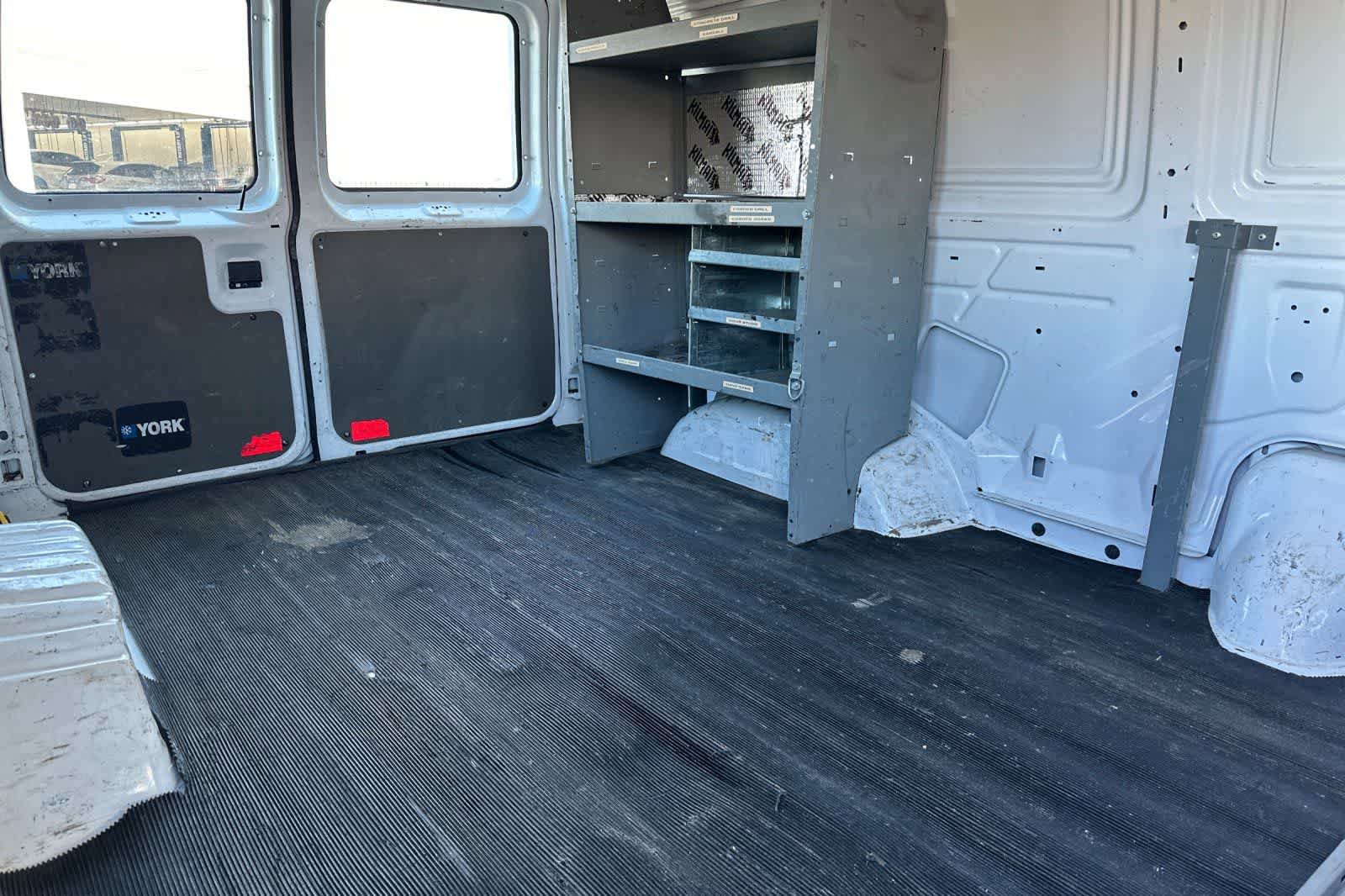 Used 2014 Ford E-250 and Econoline 250 w/ Power Group image 15