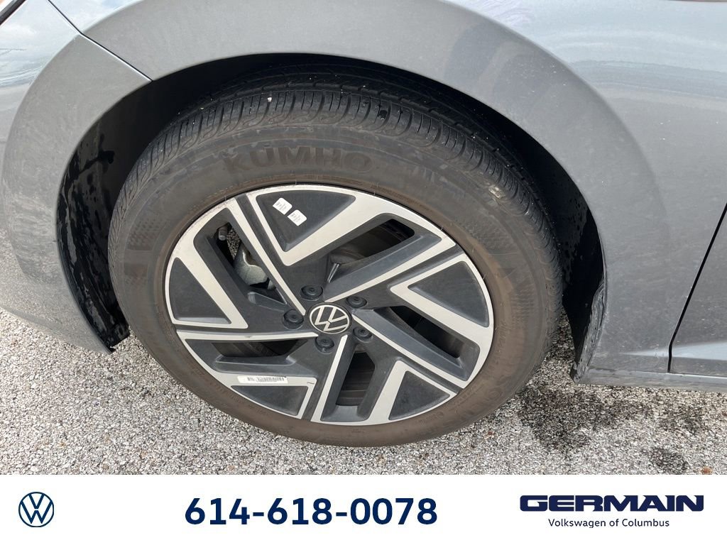 Used 2023 Volkswagen Jetta SEL FWD image 21