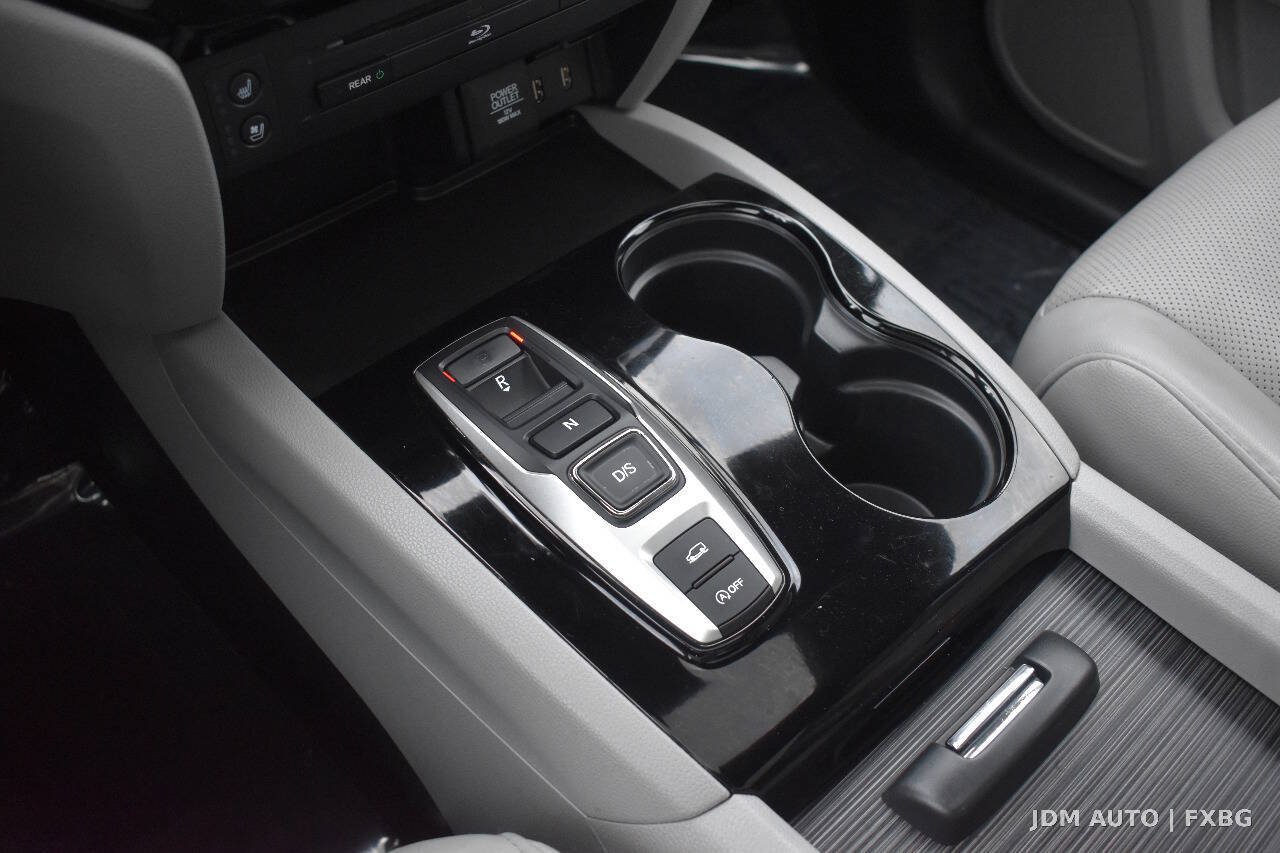 Used 2016 Honda Pilot Elite image 33