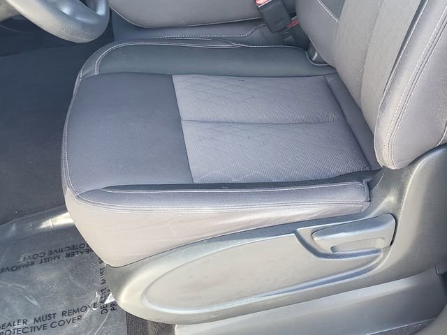 Used 2022 Nissan Titan SV image 19