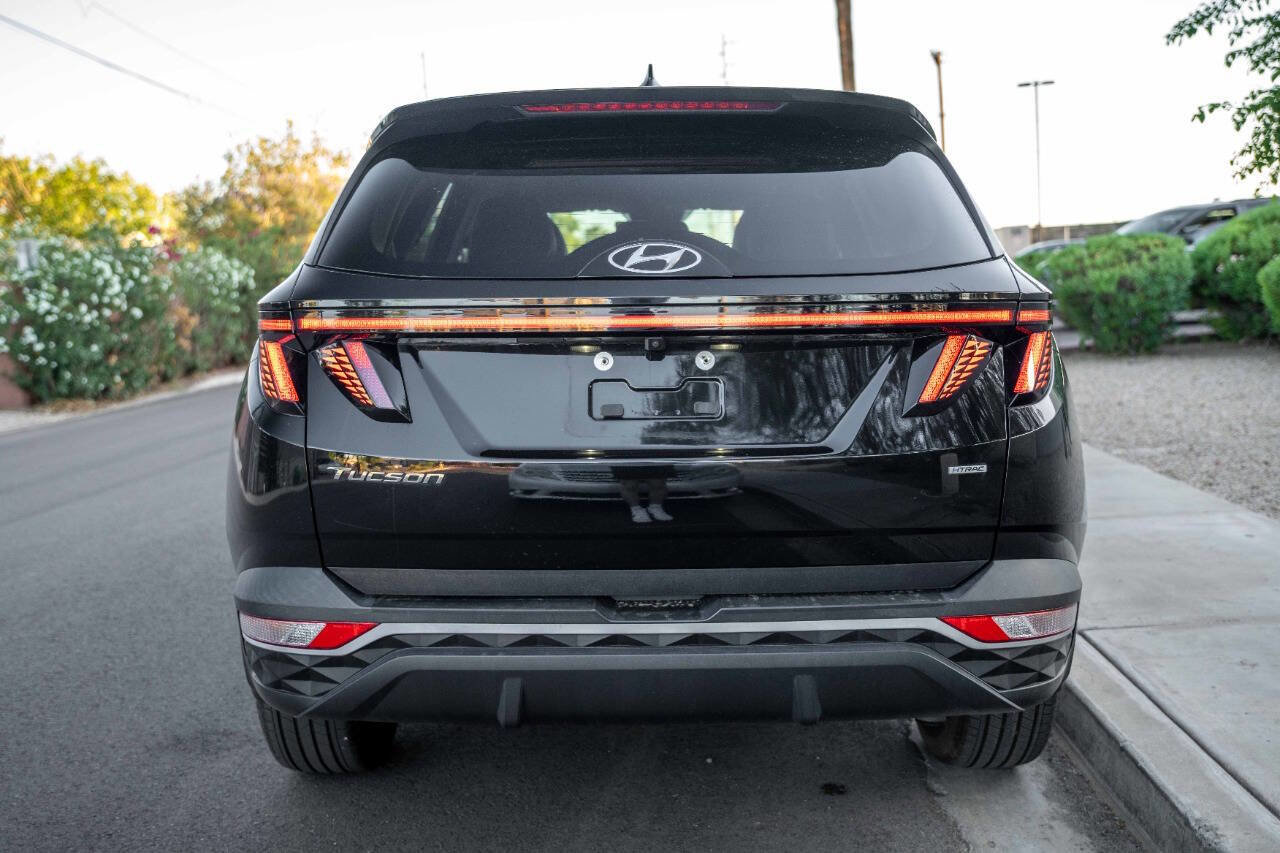 Used 2022 Hyundai Tucson SEL w/ Convenience + Premium Package image 4