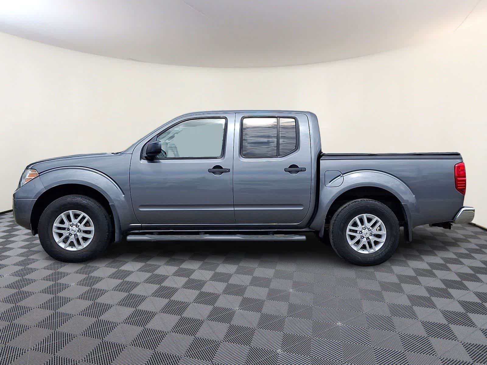 Used 2016 Nissan Frontier SV AWD/4WD image 8