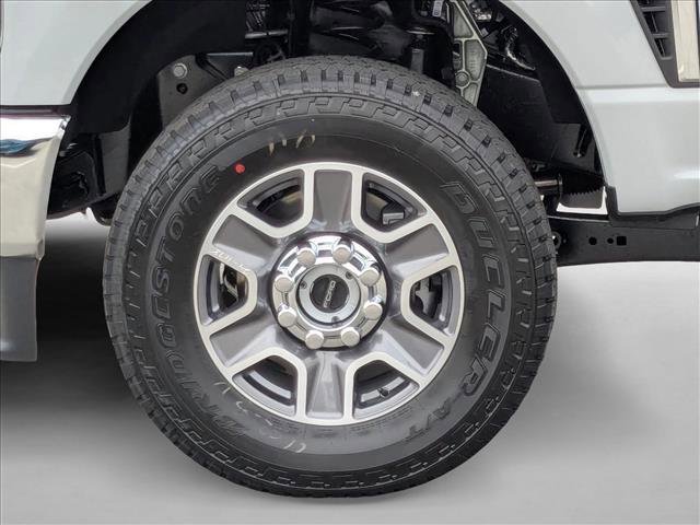 New 2026 Ford F250 Lariat w/ Lariat Premium Package image 10