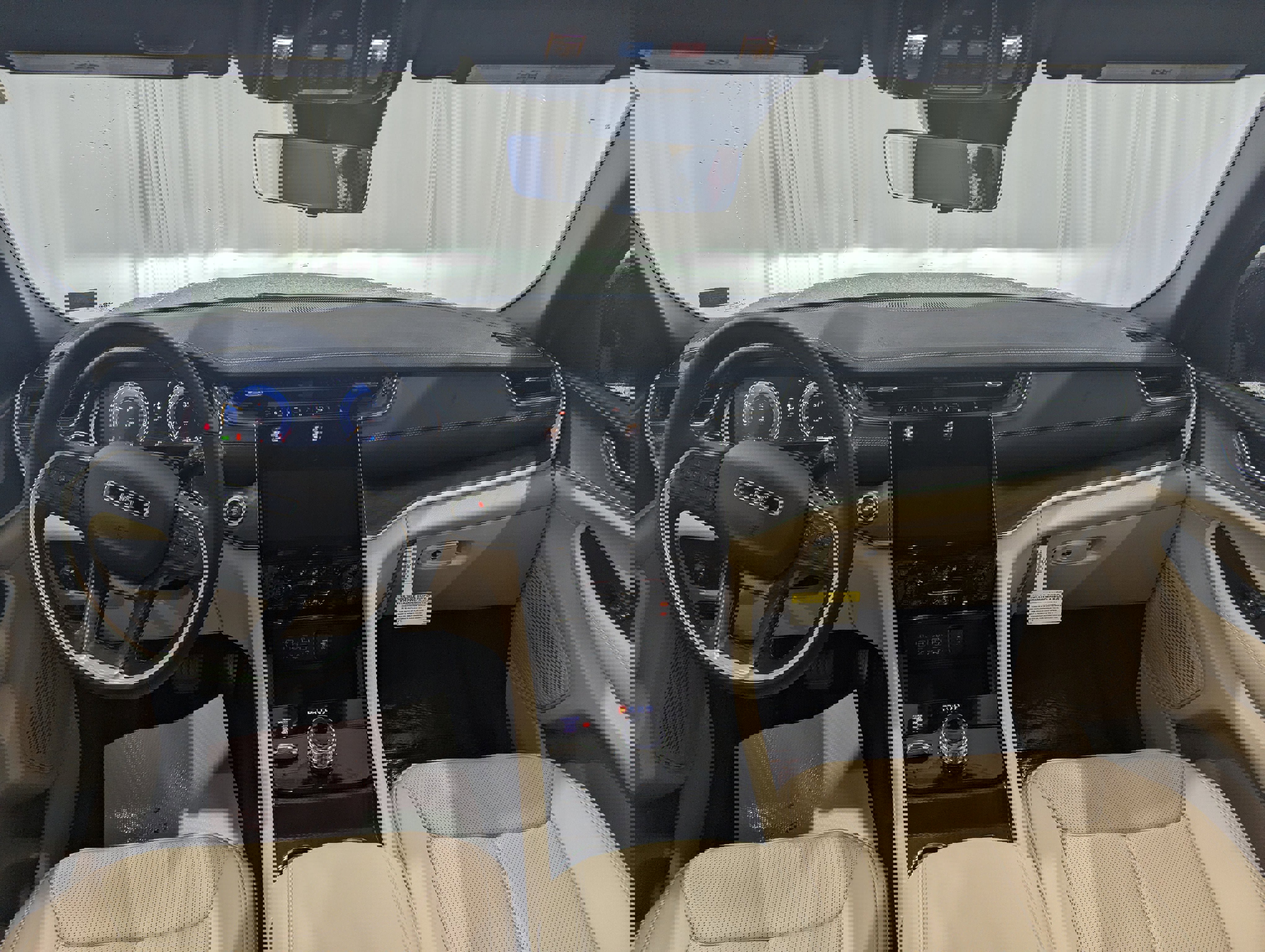 New 2025 Jeep Grand Cherokee Limited image 12