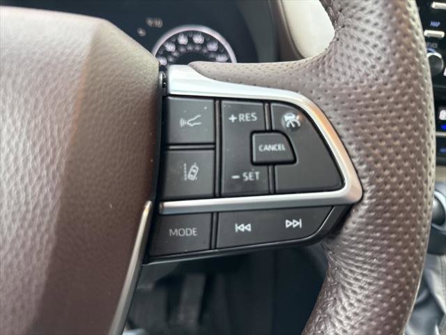 Certified 2024 Toyota Sienna Platinum image 23