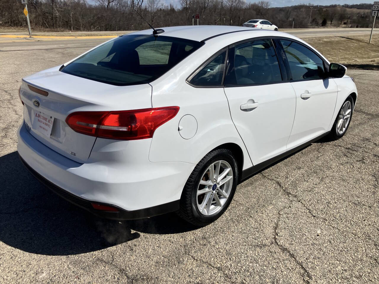 Used 2017 Ford Focus SE image 5