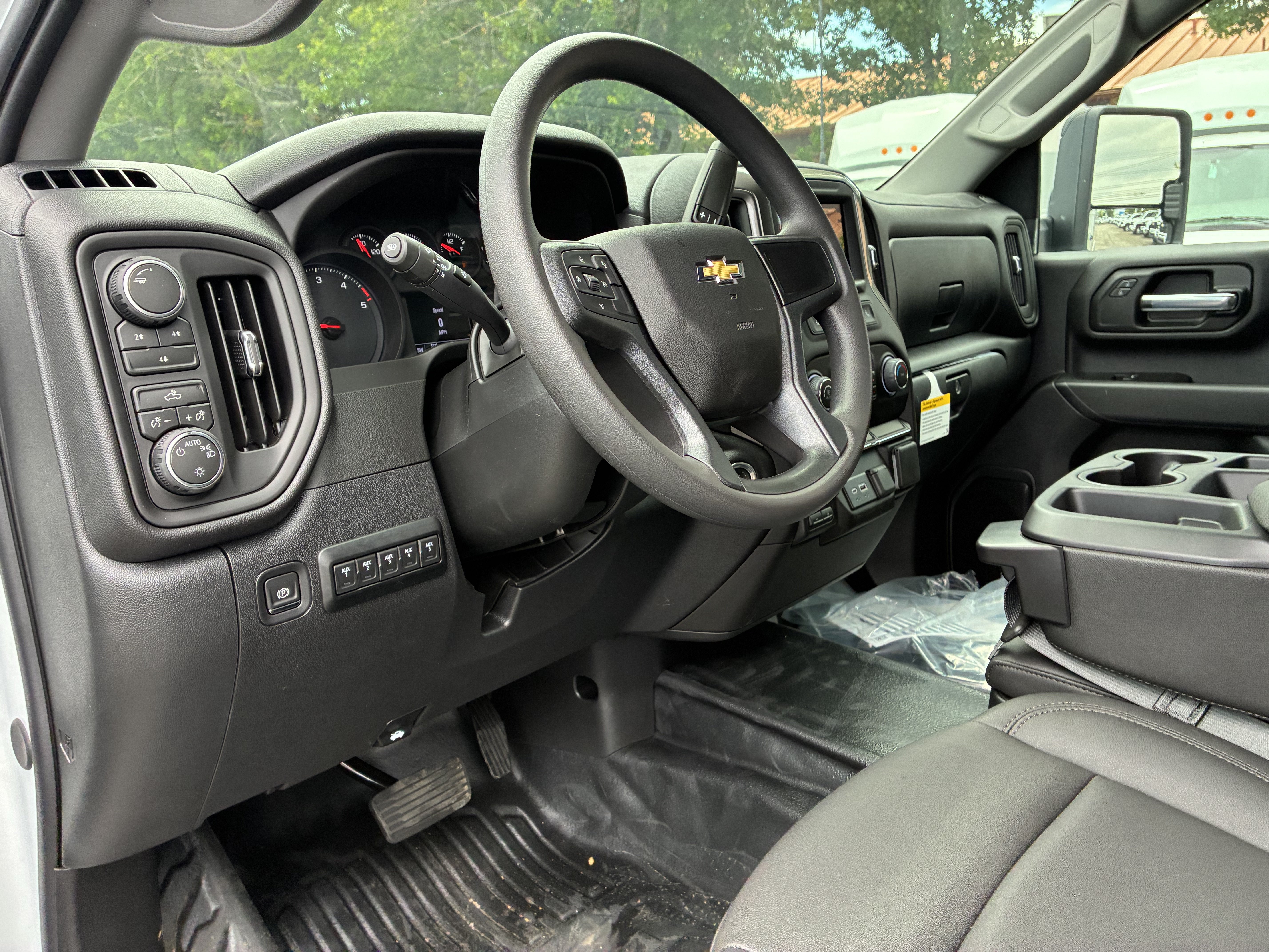 New 2026 Chevrolet Silverado 3500 W/T w/ WT Convenience Package AWD/4WD image 26