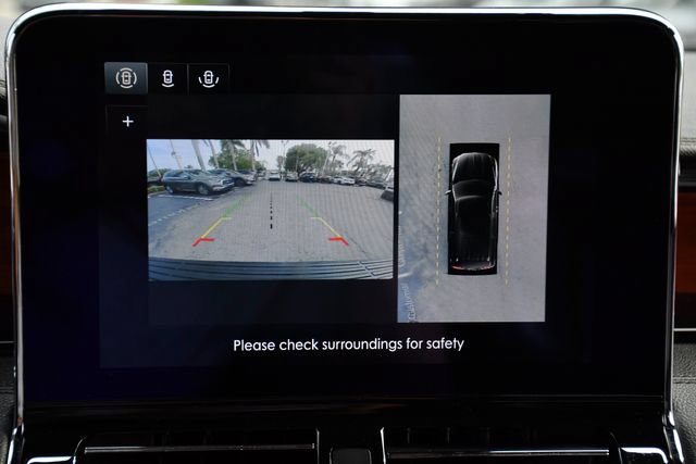 Used 2020 Lincoln Navigator Reserve RWD image 17