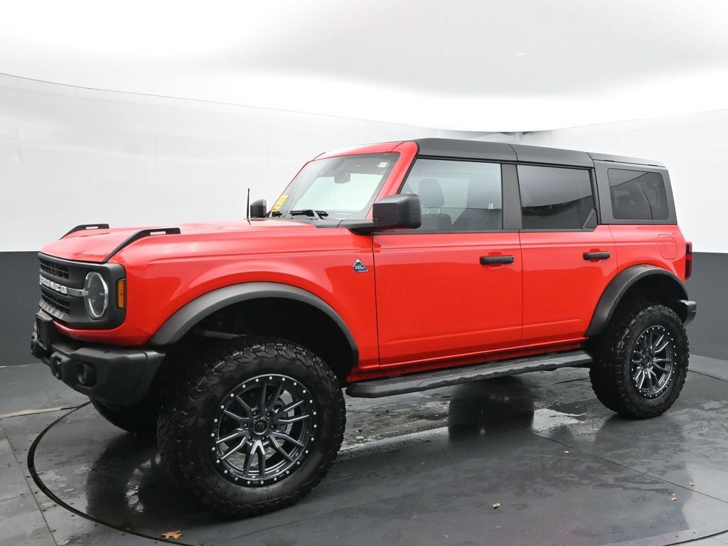 Used 2023 Ford Bronco Black Diamond image 8
