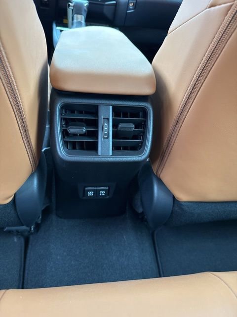 Used 2019 Lexus UX 250h w/ Accessory Package 2 AWD/4WD image 6