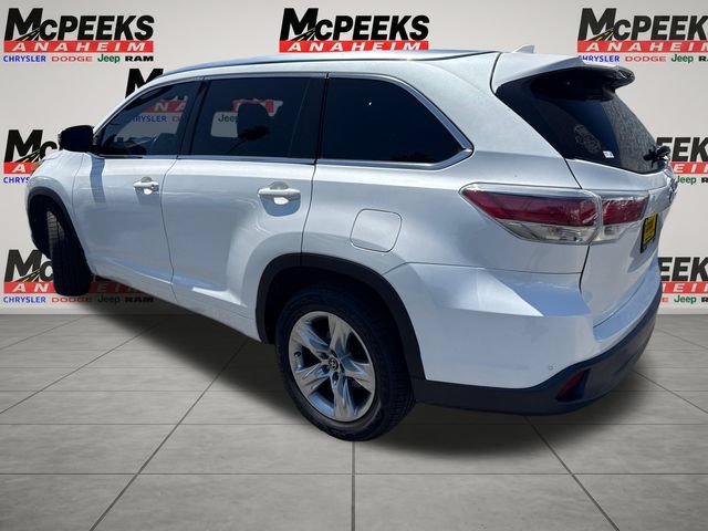 Used 2016 Toyota Highlander Limited FWD image 3