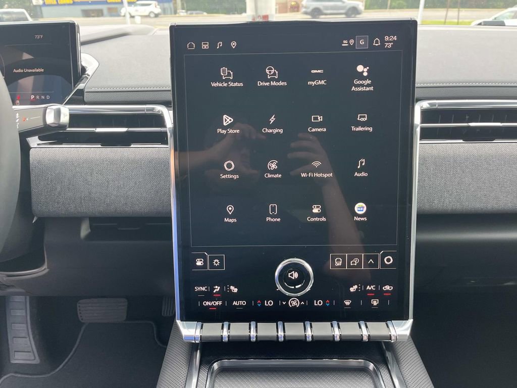 New 2026 GMC Sierra EV Elevation w/ LPO, Elevation Dark Package image 23