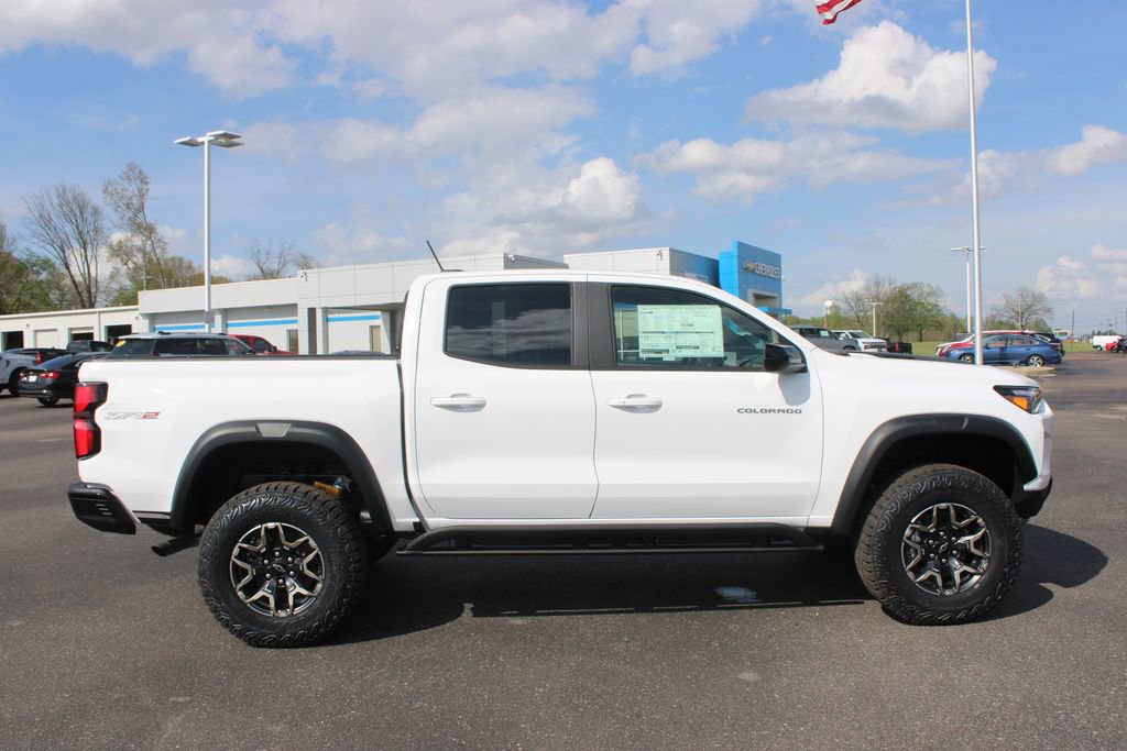 New 2026 Chevrolet Colorado ZR2 AWD/4WD image 11