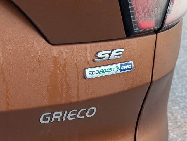 Used 2017 Ford Escape SE image 10