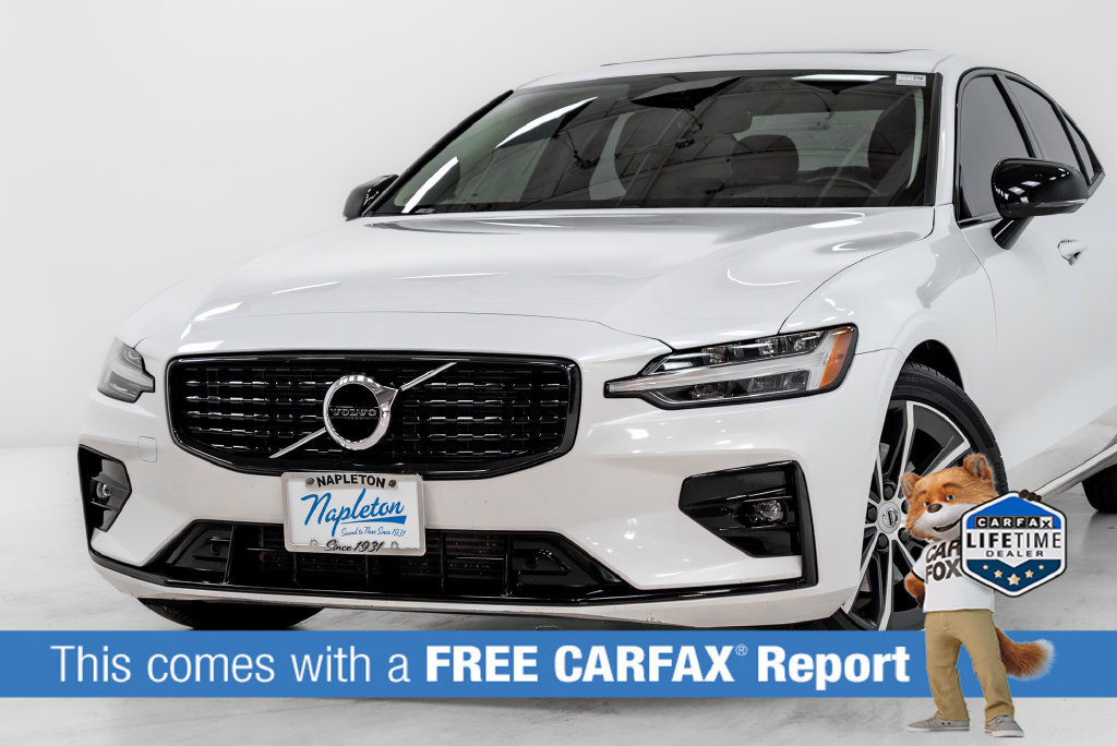Used 2021 Volvo S60 T5 Momentum AWD/4WD image 2