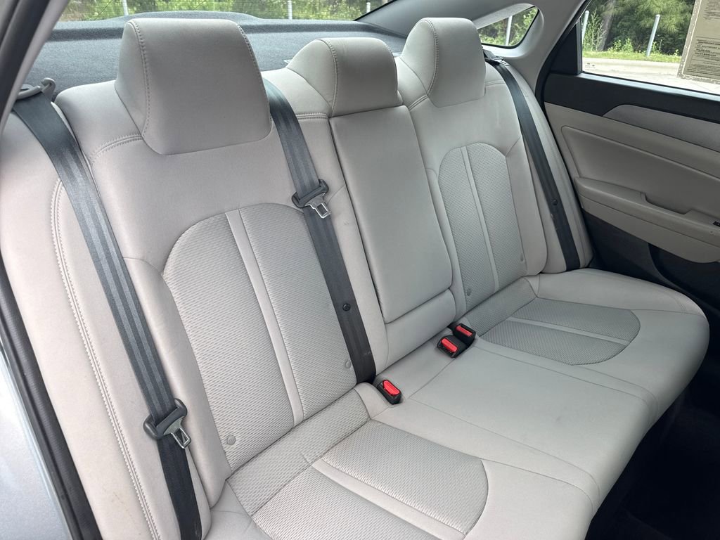 Used 2018 Hyundai Sonata SEL w/ Tech Package 02 FWD image 32