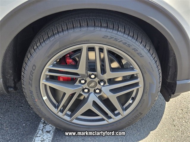 New 2025 Ford Explorer ST-Line w/ Premium Package image 12