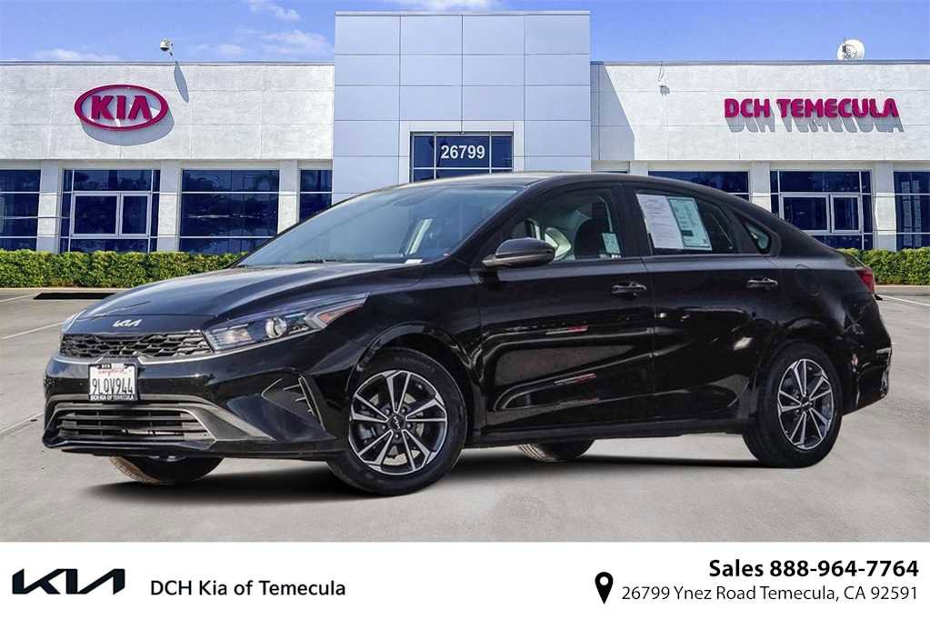 Certified 2024 Kia Forte LXS image 1