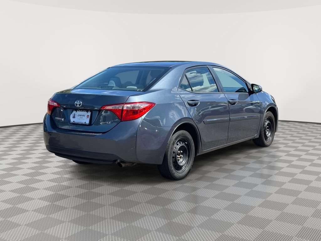 Used 2018 Toyota Corolla LE FWD image 7