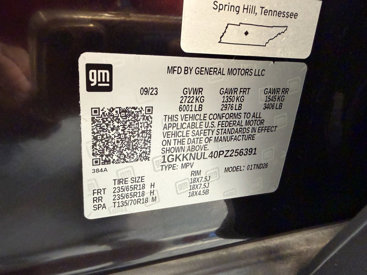 Used 2023 GMC Acadia SLT image 50