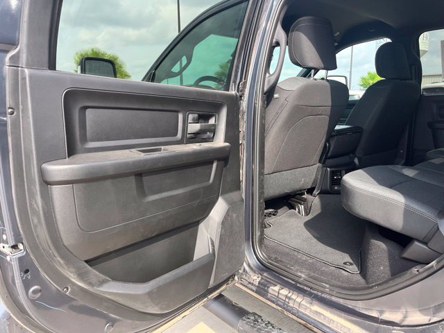 New 2027 RAM 3500 Tradesman AWD/4WD image 17