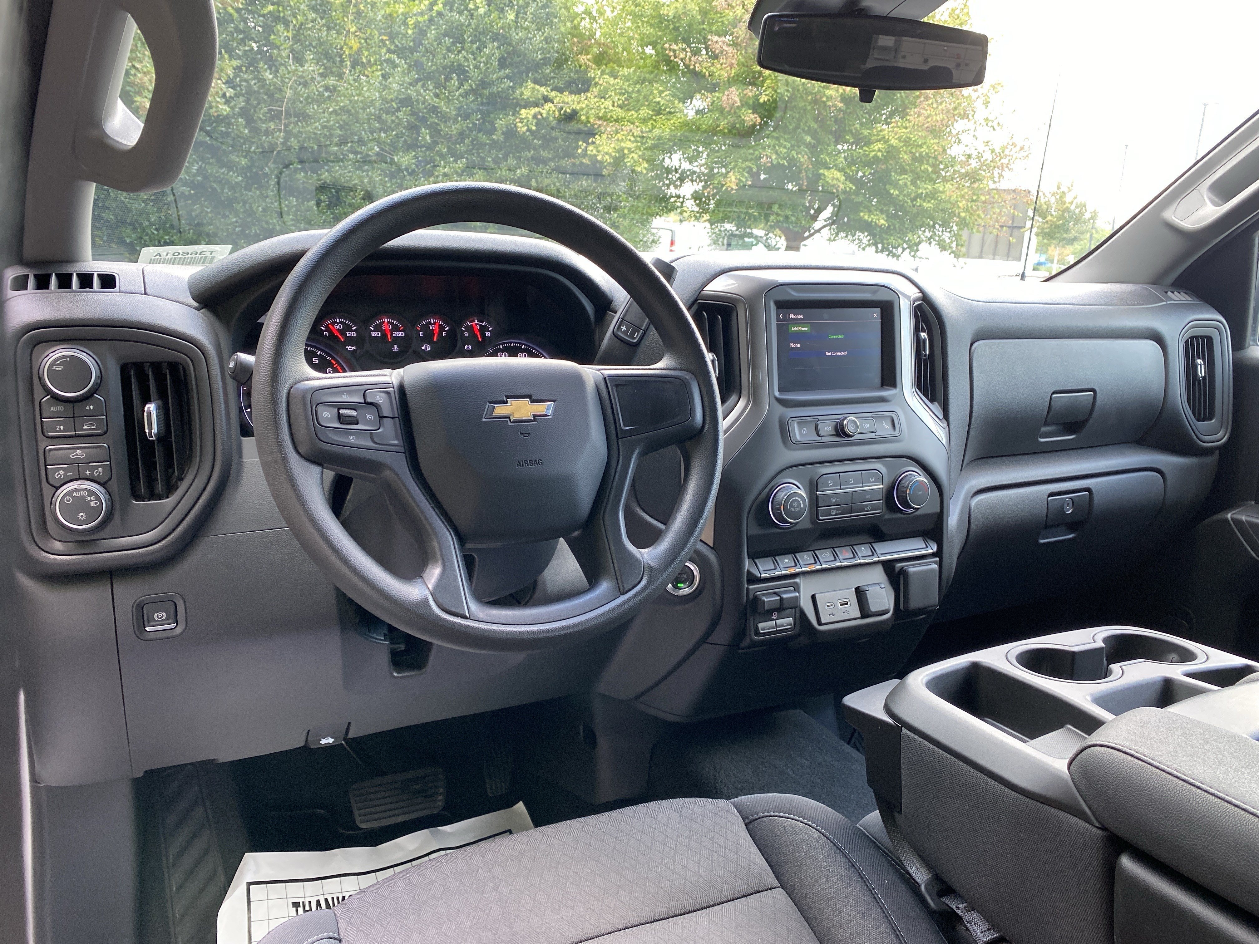 Used 2026 Chevrolet Silverado 1500 Custom AWD/4WD image 31