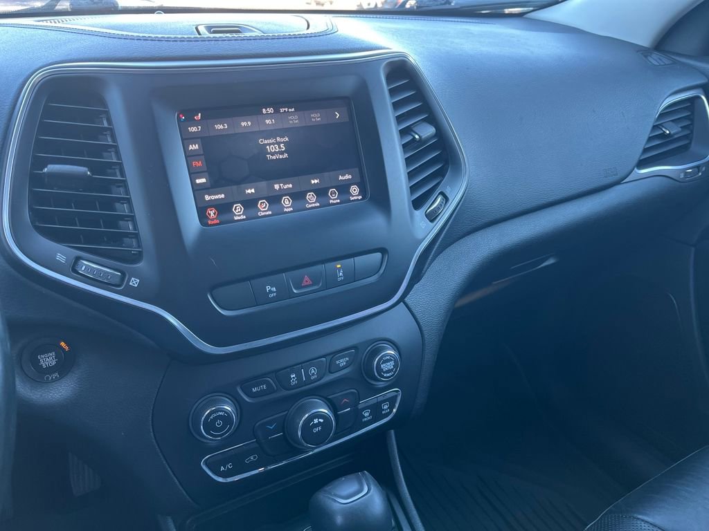 Used 2021 Jeep Cherokee Latitude Lux w/ Sun & Sound Group image 12