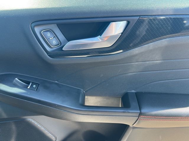 Used 2023 Ford Escape ST-Line image 33