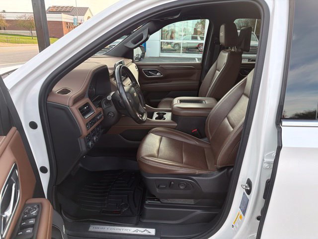 Used 2021 Chevrolet Suburban High Country w/ Max Trailering Package AWD/4WD image 9