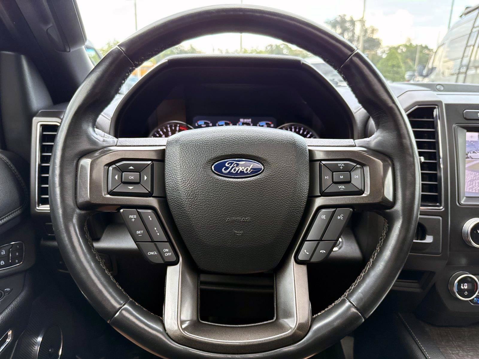 Used 2021 Ford Expedition Max Limited RWD image 29