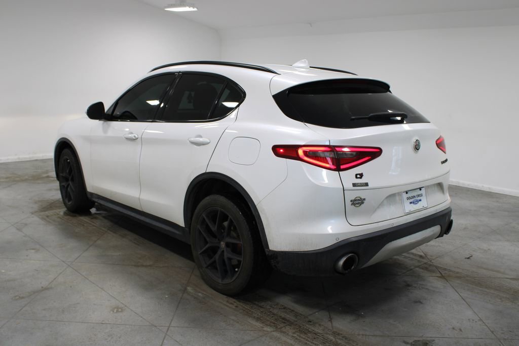 Used 2018 Alfa Romeo Stelvio Ti Sport image 7