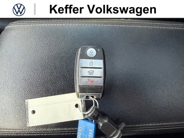 Used 2019 Kia Optima EX w/ EX Premium Package FWD image 33